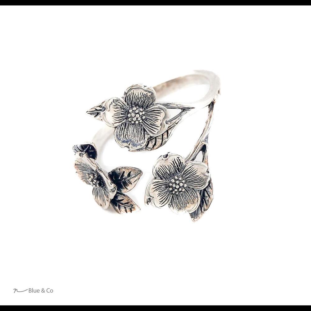 Dogwood Flower Ring, Adjustable